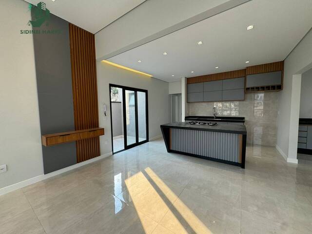 #CA852 S-TA - Casa para Venda em Bragança Paulista - SP