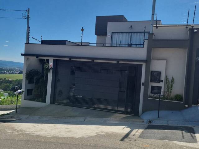 #SO700 S-TA - Casa para Venda em Bragança Paulista - SP