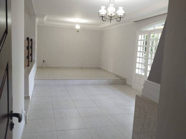 Casa para Venda em Bragança Paulista - 4