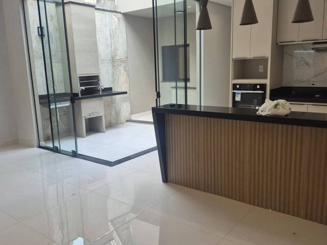 Casa para Venda em Bragança Paulista - 3