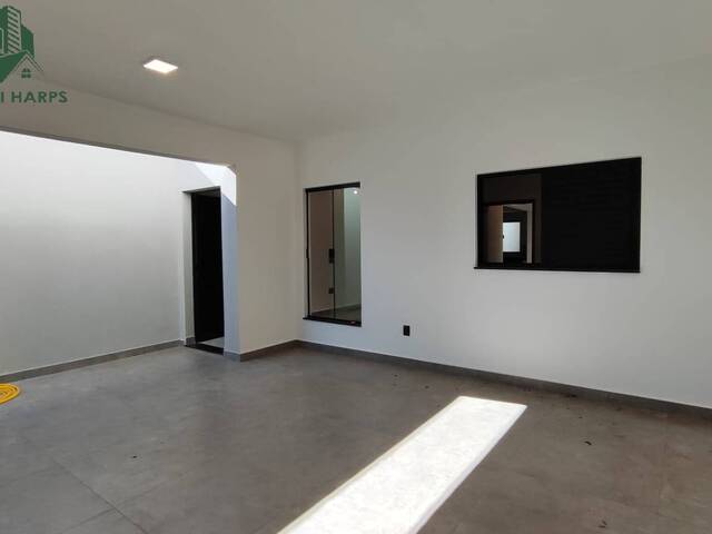 #CA2004 S-T - Casa para Venda em Bragança Paulista - SP