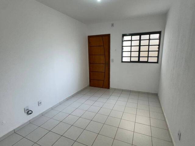 Apartamento para Locação em Bragança Paulista - 2