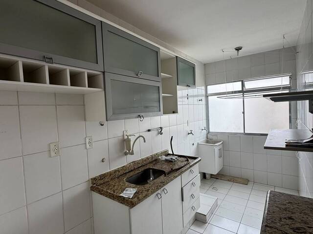 Locação em Residencial das Ilhas - Bragança Paulista